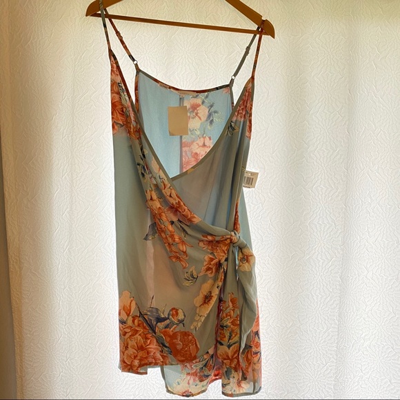 NWT Olivaceous LA spaghetti strap wrap dress SZ M - Picture 2 of 2